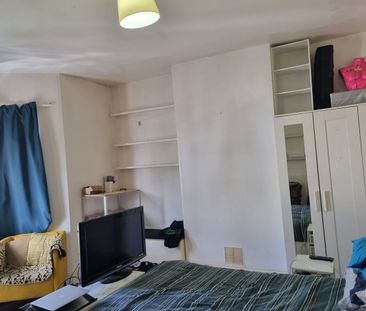 Room in a Shared House, Albert Park Place, BS6 - Photo 4