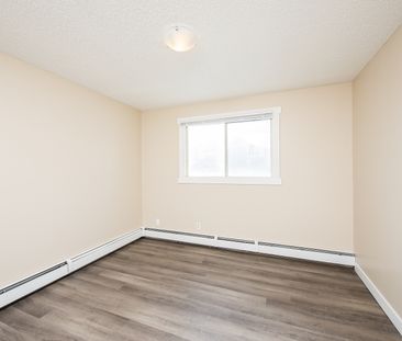 Grace Manor - Photo 5