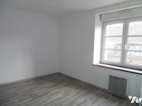 EU, rue charles Morin : appartement de 2 pièces - Photo 1