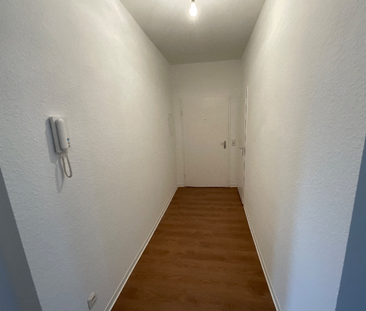 Gut geschnittene Altbauwohnung mit Platz für die ganze Familie! - Photo 6