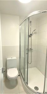 Studio Flat To Let - High Wycombe - Photo 4