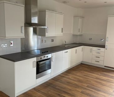 2 bedroom Apartment - Salvisberg Court, Otto Road, Welwyn Garden City - Photo 4