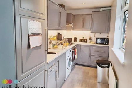 Drake Road, Chafford Hundred, Grays - Photo 3