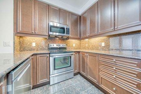 For Lease - 9235 Jane Street Unit# 1201, Vaughan, Ontario - Photo 3