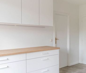 Appartement te huur in Ukkel voor € 1.800 met 3 slaapkamers - Photo 1