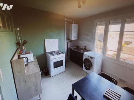 COUTANCES, centre ville appartement F2 non meublé - Photo 4