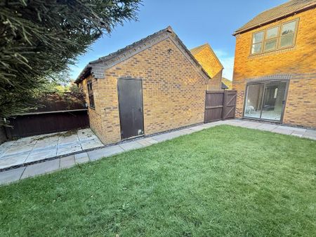 2 bedroom semi-detached house to rent - Photo 5