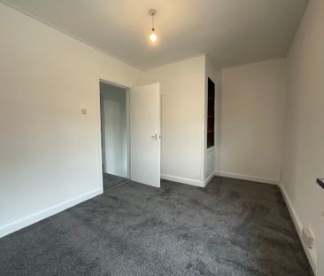 56 Woodvale Pass, Belfast, BT13 3FN - Photo 2