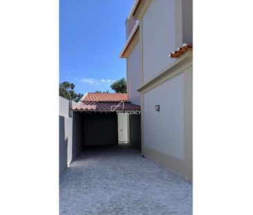 Cascais, Lisbon 2645-455 - Photo 5