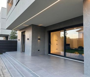 Vila de Lux in Ansamblul Von Residence I 5 Minute de Scoa... - Photo 4
