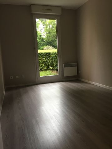 Location Appartement 2 Pièces 45 m² - Photo 5