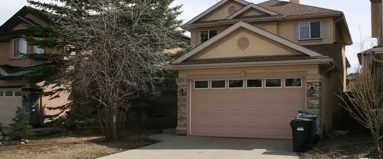 Superb family home! | 129 Everwillow Green Southwest, Calgary - Photo 1