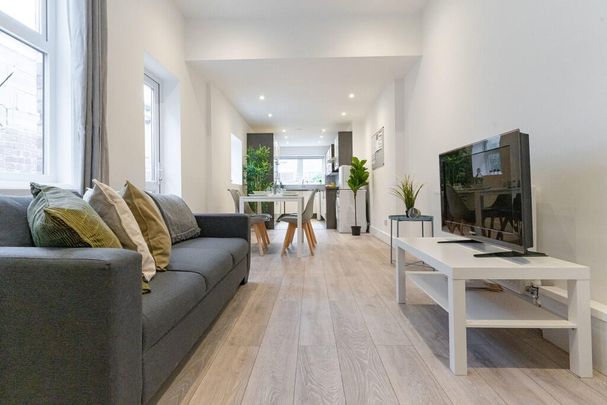 7 bedroom house to rent - Photo 1