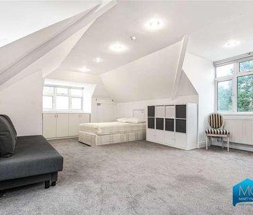 Fairholme Gardens, Finchley, N3 - Photo 3