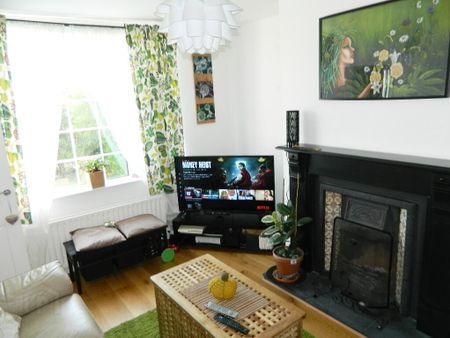 24 Lumfiord Avenue, Whitehead, BT38 9NR - Photo 3