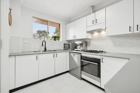 35/4-6 Dellwood Street, Bankstown NSW 2200 - Apartment For Rent | Domain - Photo 2