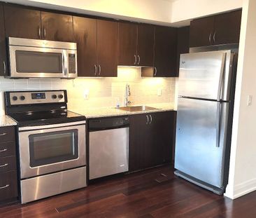For Lease - 372 Highway 7 Street Unit# 915, Richmond Hill, Ontario - Photo 1