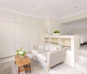 Pembridge Square, Bayswater, London, W2 - Photo 3