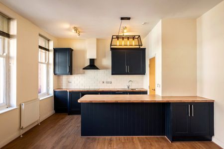 2 bedroom apartment to rent - Photo 2