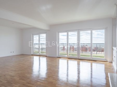 Apartamento T4 em Lisboa - Foto 2