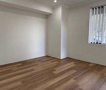 Brand New 4x2 Modern Living in the Heart of Piara Waters ! - Photo 5