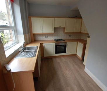 2 bedroom terraced house to rent - Photo 5