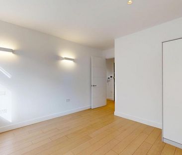 2 bedroom ground floor flat to rent - Photo 3