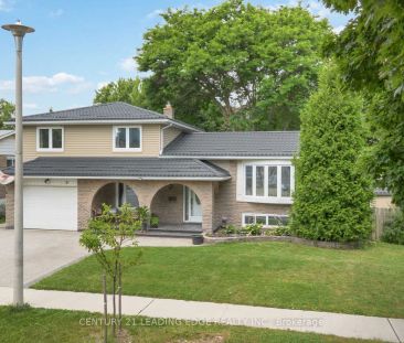 Detached Home For Lease | W9239445 - Photo 6