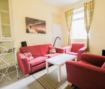 Stow Hill, Treforest, Pontypridd - Photo 1