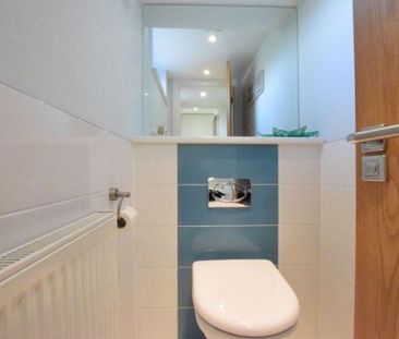 4 bedroom detached house to rent - Photo 3