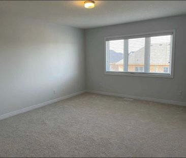 For Lease - 171 Lageer Drive, Whitchurch-Stouffville, Ontario - Photo 5