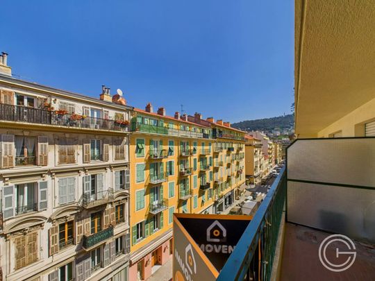 Location Appartement 1 pièce 27m² NICE 06300 - Photo 1