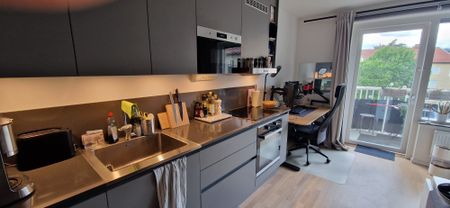 Trollesundsvägen, Bandhagen - Photo 5