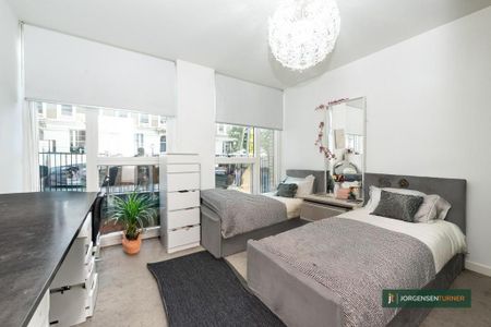3 bedroom flat to rent - Photo 3