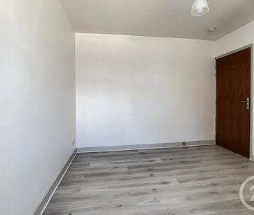Location Appartement 1 pièce 16m² TROYES 10000 - Photo 1
