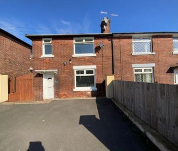 3 bedroom House To Let Total Size: 1045 SQ FT - Photo 2