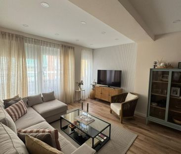 Alquiler de piso en Calle Barcenillas, 3 - Photo 2