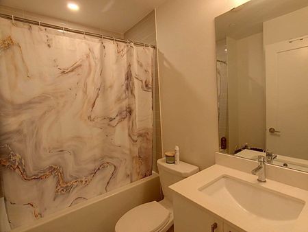 For Lease - 576 Front Street Unit# 902, Toronto, Ontario - Photo 3