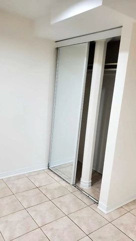 For Lease - 7 Price Street, Richmond Hill, Ontario - Photo 2