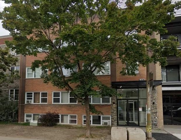 1 CH - 1 SDB - Montréal - $1,400 /mo - Photo 1