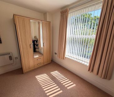 2 bedroom apartment to rent - Photo 3