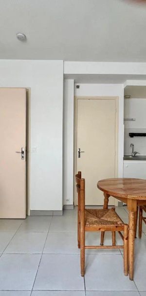Appartement à louer 1 pièce 20.4m² - Photo 1