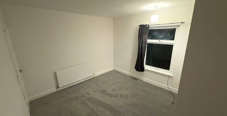 Flaxpiece Road, Clay Cross, Chesterfield, S45 9HB - Photo 5