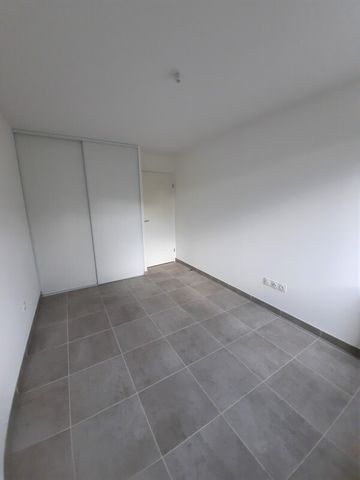 Location Appartement 3 pièces 57m² TOULOUSE 31100 - Photo 2