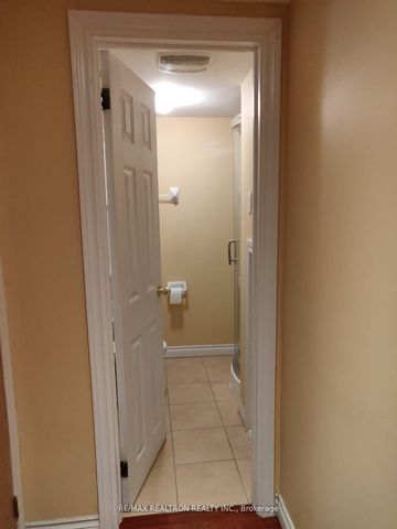 For Lease - 36 Muscadel Road Unit# Bsmt, Vaughan, Ontario - Photo 4