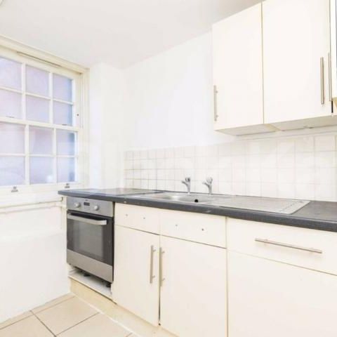Centrally located one bedroom located in zone 1 in the Bloomsbury area - Photo 1