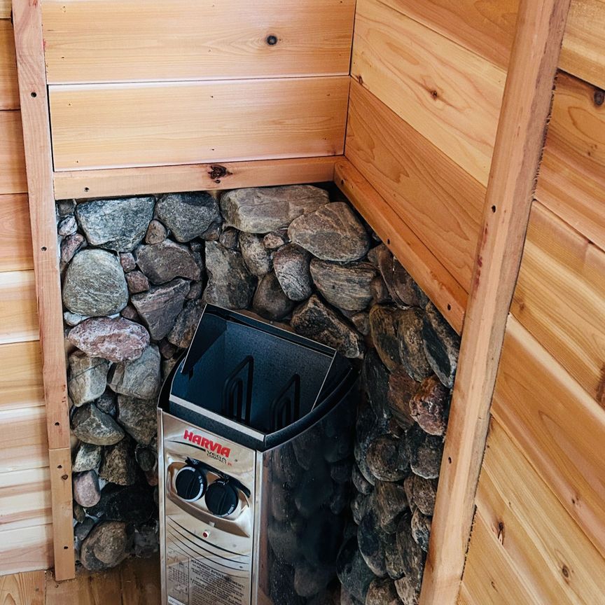 For Lease - 109 Brant Street, Oakville, Ontario - Photo 1