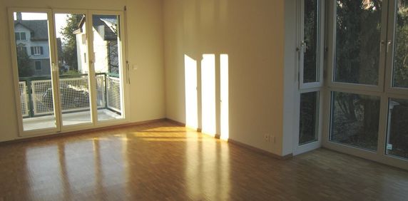 MIETEN OHNE KAUTION - Modernes Wohnen im Herzen von Höngg - Photo 2