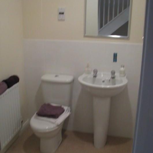 3 bedroom townhouse to rent - Photo 1