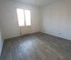 Location Appartement à ST JEAN DE BOURNAY - Photo 4